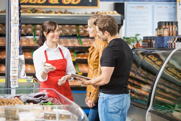 Thuyết phục khách hàng và uyển chuyển trong giao tiếp