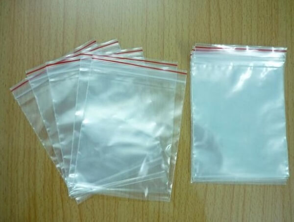 Nhà thuốc phải chuẩn bị túi để bảo quản thuốc ra lẻ