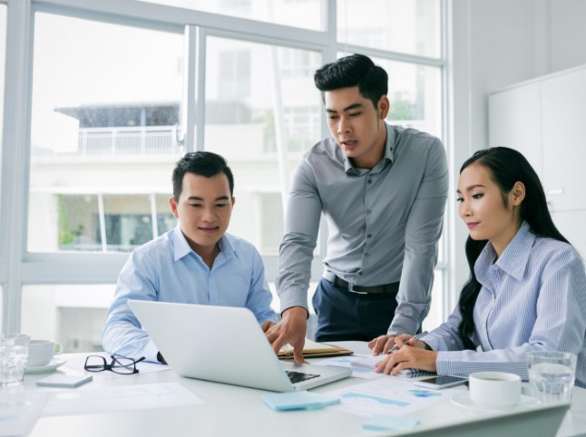 bí quyết từ người bán hàng giỏi nhất thế giới
