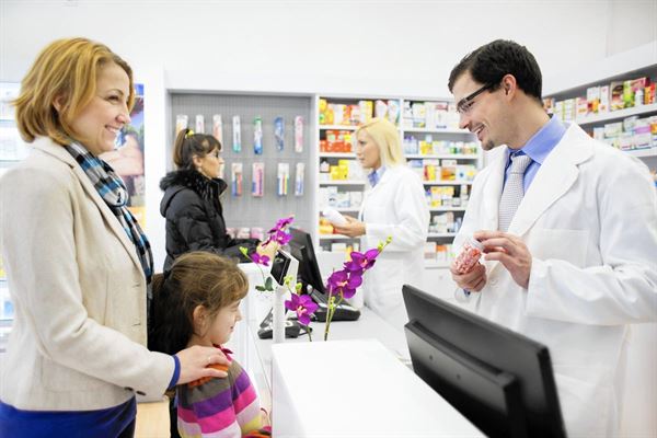 cách giữ chân khách hàng thân thiết cho nhà thuốc