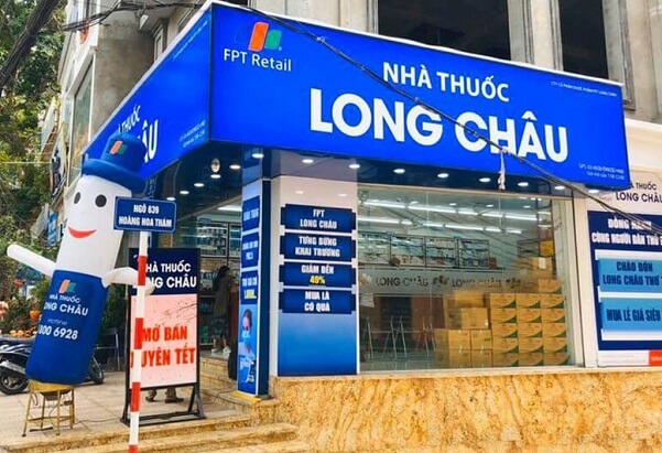 Thiết kế bên ngoài của nhà thuốc Long Châu