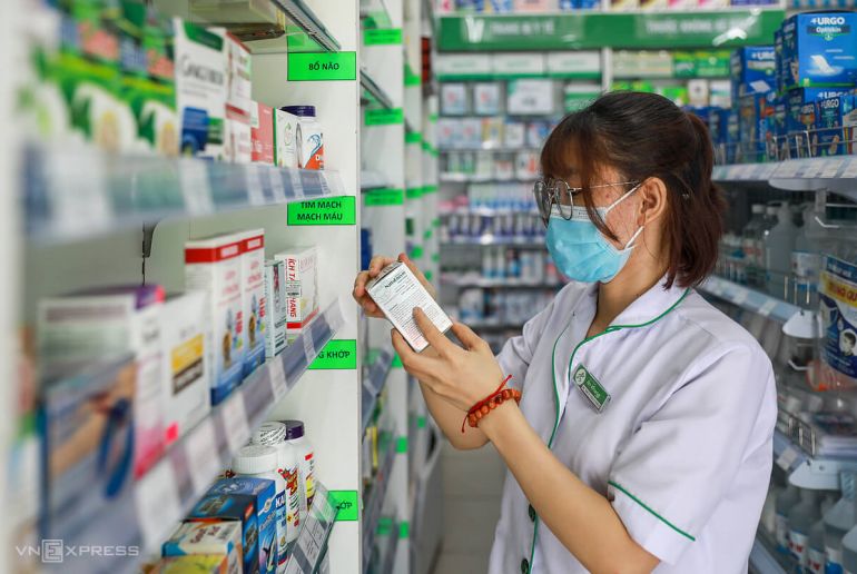 Dược sĩ nhà thuốc là gì? Vai trò và trách nhiệm của người dược sĩ